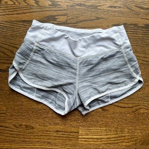 lululemon shorts size 2 gray space dye